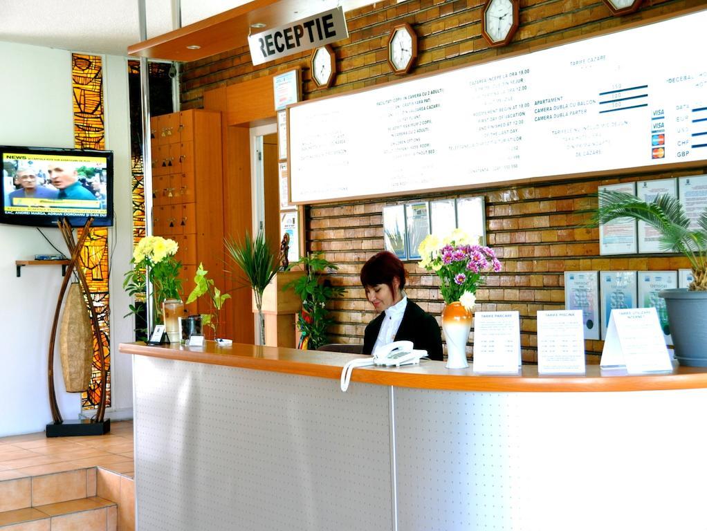 Hotel Decebal Нептун Экстерьер фото