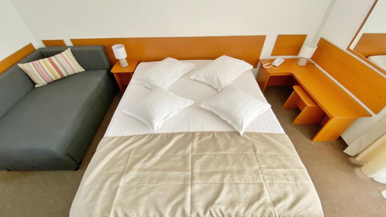 Hotel Decebal Нептун Экстерьер фото