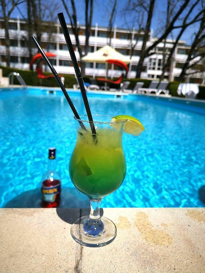 Hotel Decebal Нептун Экстерьер фото