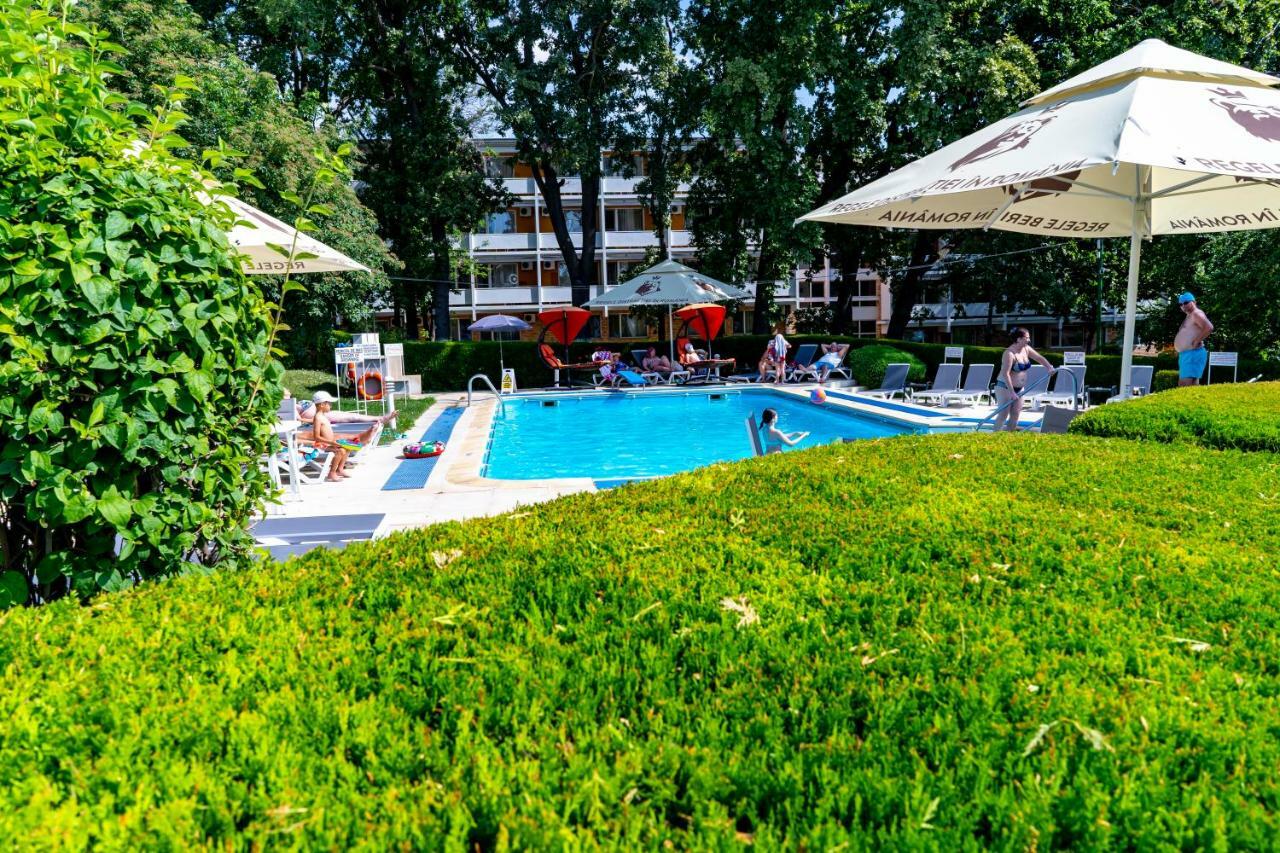 Hotel Decebal Нептун Экстерьер фото